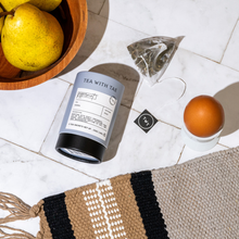 Load image into Gallery viewer, Peppermint Herbal Mini Tea Tube Gift (5 tea bags)