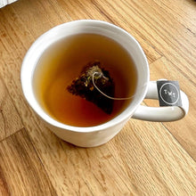 Load image into Gallery viewer, Lavender Earl Grey Black Tea Mini Tea Tube Gift (5 tea bags)